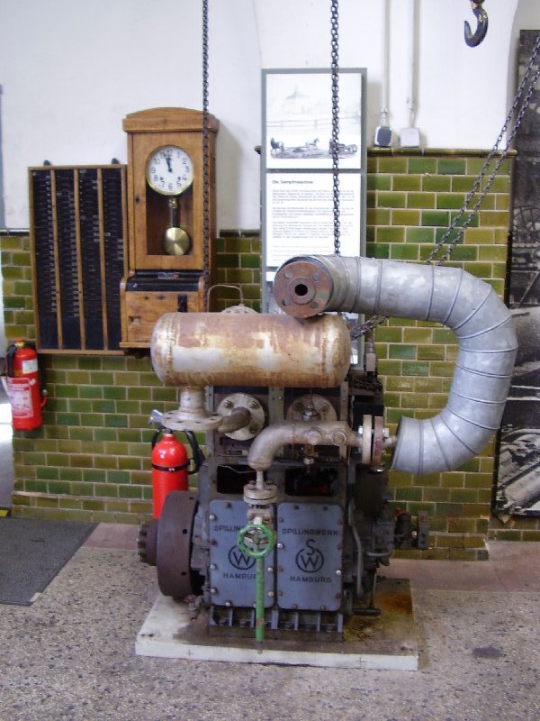 Dampfmotor